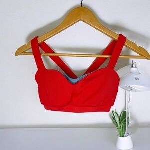 NUX Active Night Rider Sports Bra in Poppy Small NWT